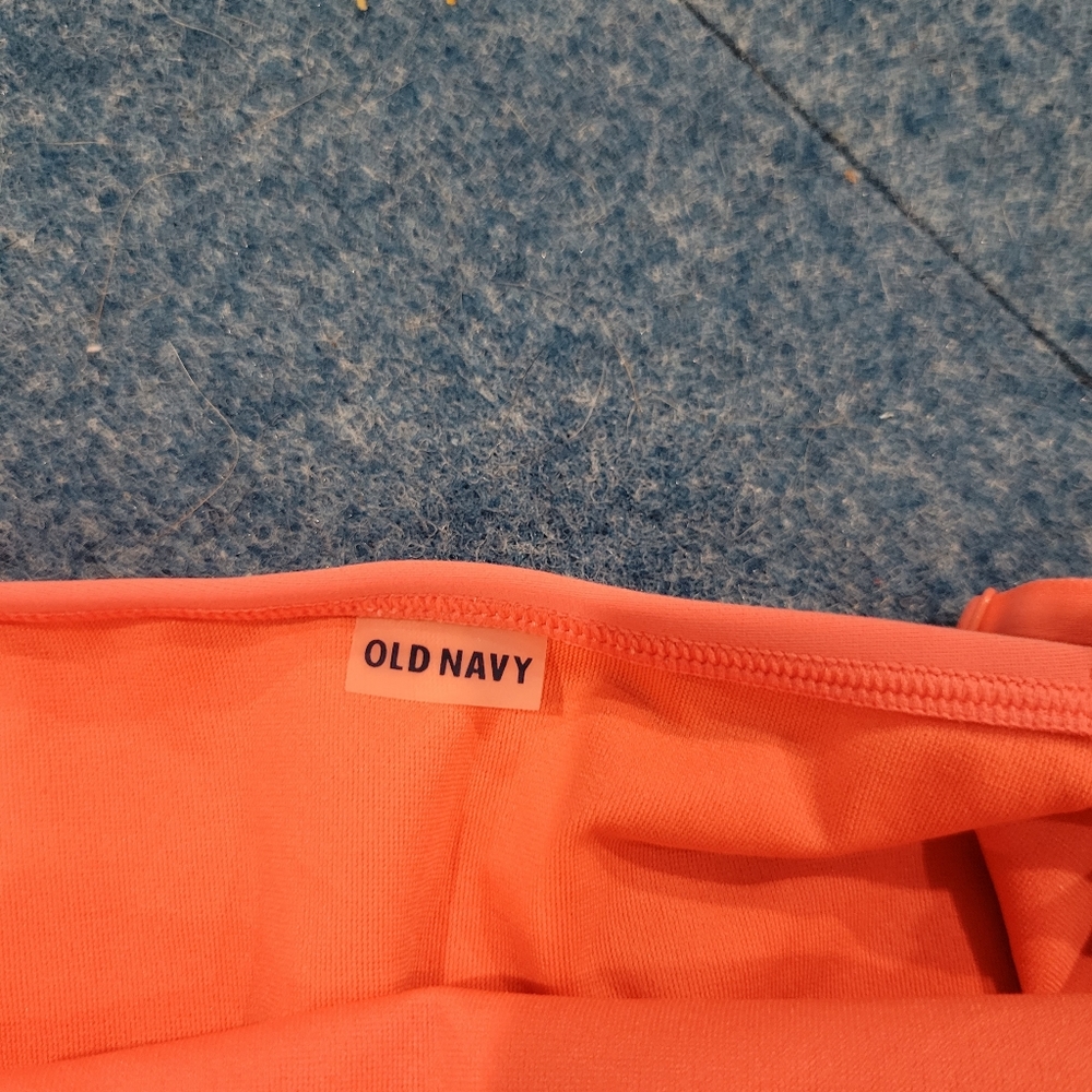 Old Navy Coral One Piece Swimsuit, size medium - Picture 3 of 5